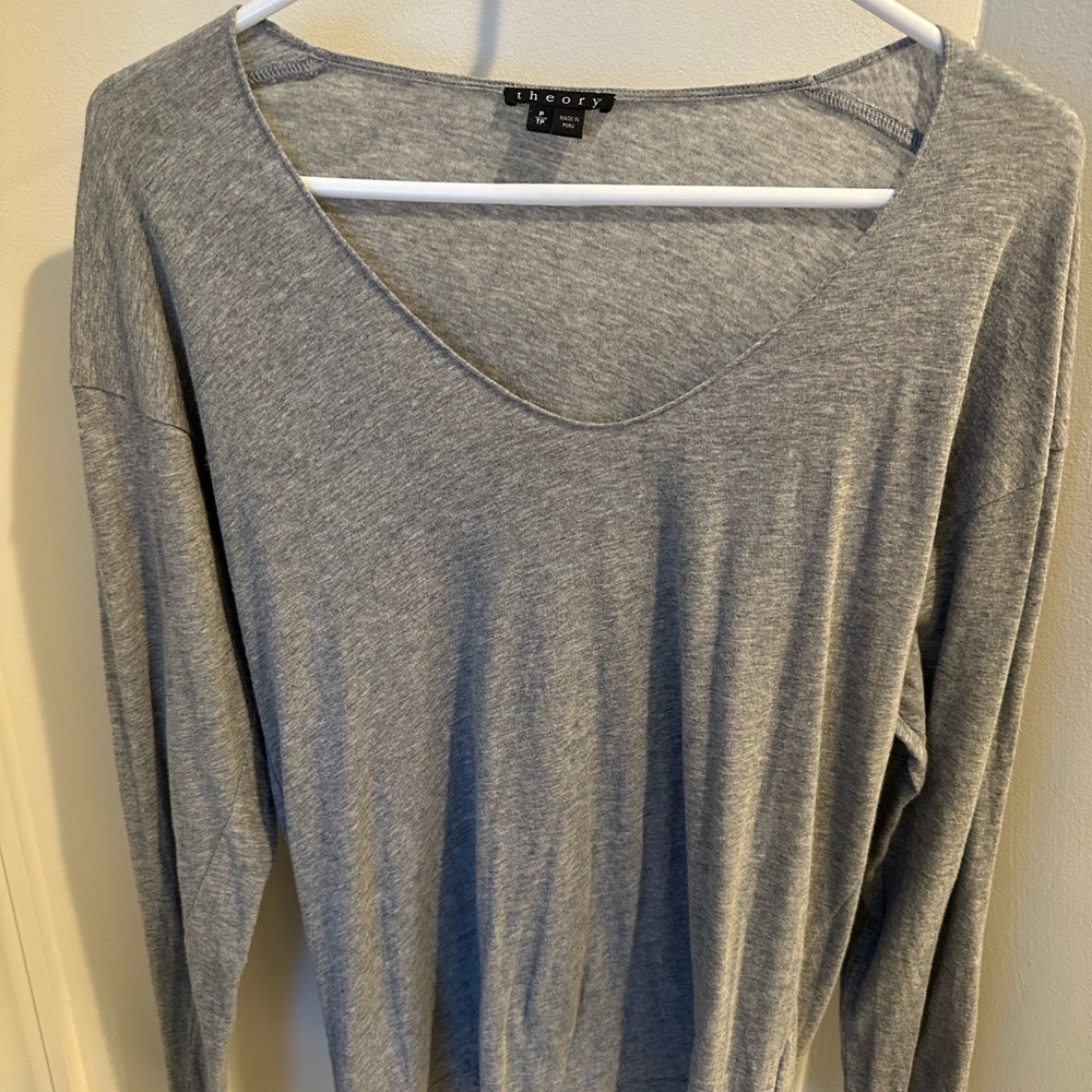 Theory! Thin, soft cotton, long sleeve top.